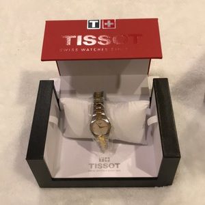 TISSOT WOMEN’S T-round mother of pearl watch, 25mm